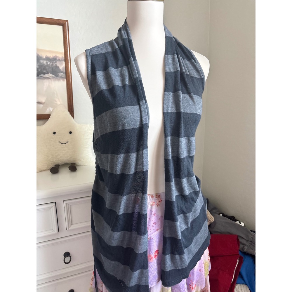 y2k Striped Vest Cardigan Draped Gray Ruched Open Front indie sleeze Sleeveless